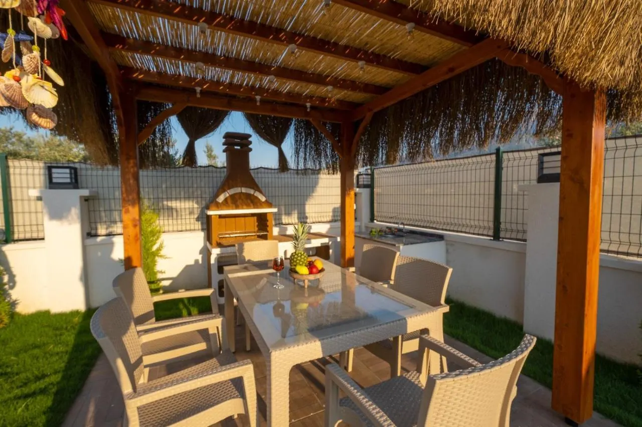 Villa Dumi House Fethiye 0*,  Türkei